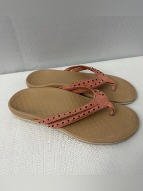 Vionic Tasha Sandals Womens Size 8 Pink Studded Orthopedic
